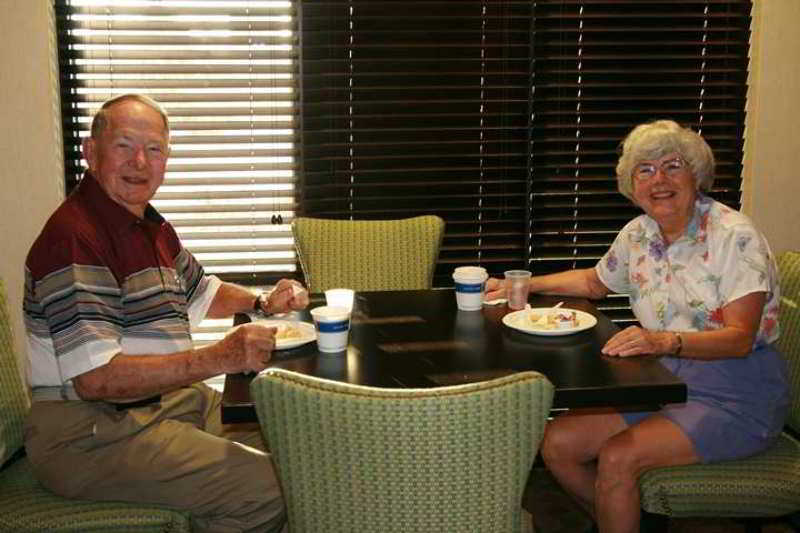 Hampton Inn & Suites Crawfordsville Restaurante foto
